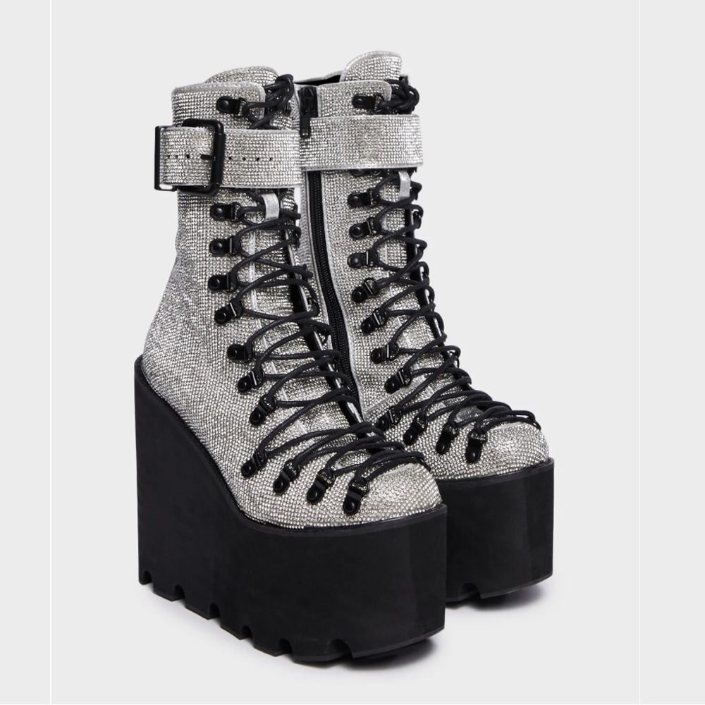 Crystal Traitor Boots